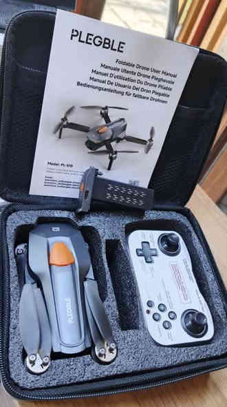 من رخصة مدير وادمن الكروب 
جديده بالكارتون بطاريات 2 
شحن تايب سي. كيبل.  حقيبه  .  
مراوح احتياط.  
اعلى سعر ابيع 
توصيل متوفر 
المراسله او اتصال   ***********
