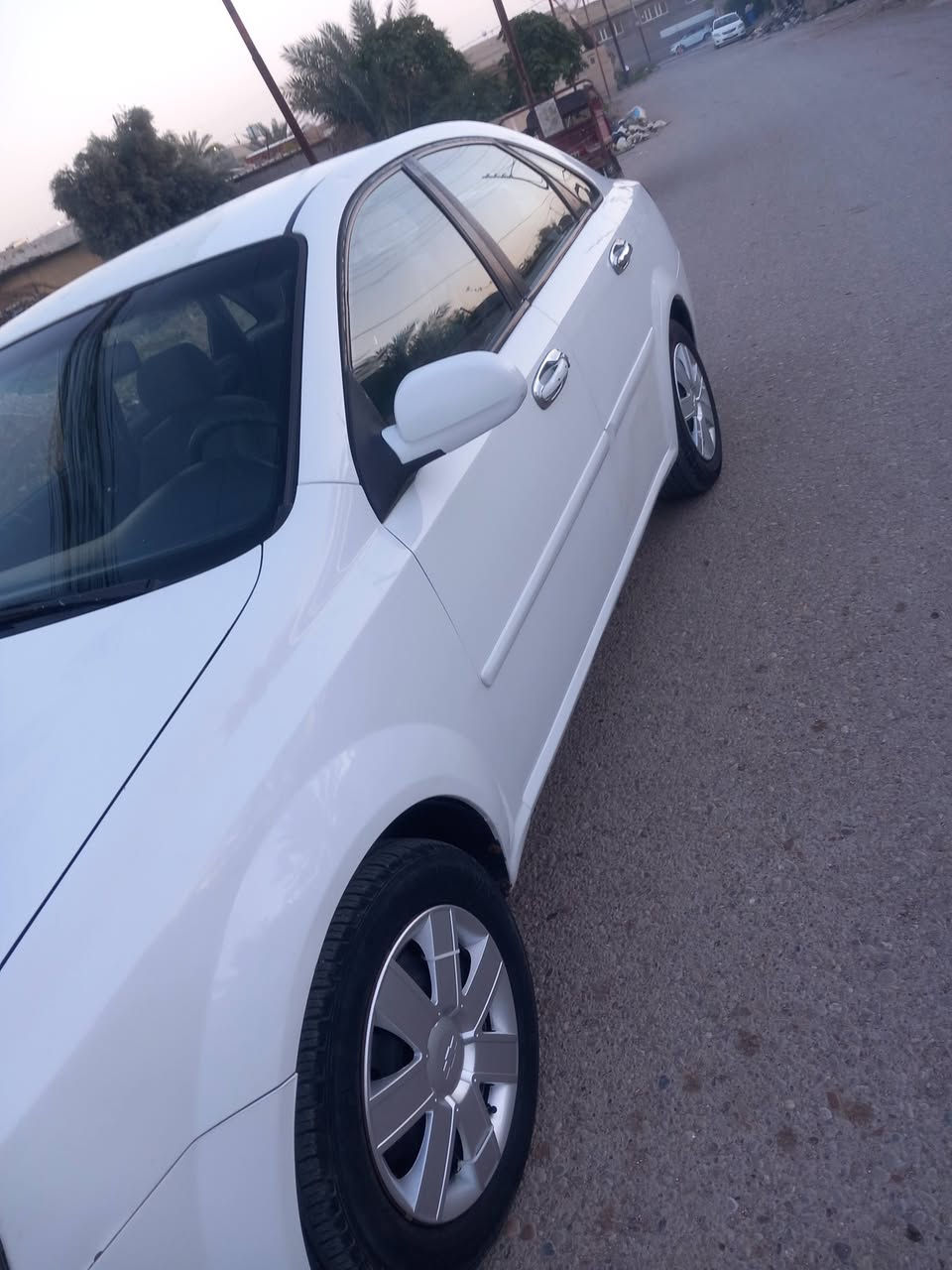 السلام عليكم شوفرليت اوبترى رقم بغداد سنويه لل٢٨ شرط تحويل كير مكينه تتفئه خير من الله صدر امامي خلفي خير من الله تايرات نضاف باتري جديد  سياره مكفوله من الضربه والعيب الشرعي شرط سونار بلمنشور السعر 72 مكان السياره صلاح الدين قضاء بلد للاستفسار الاتصال ***********
