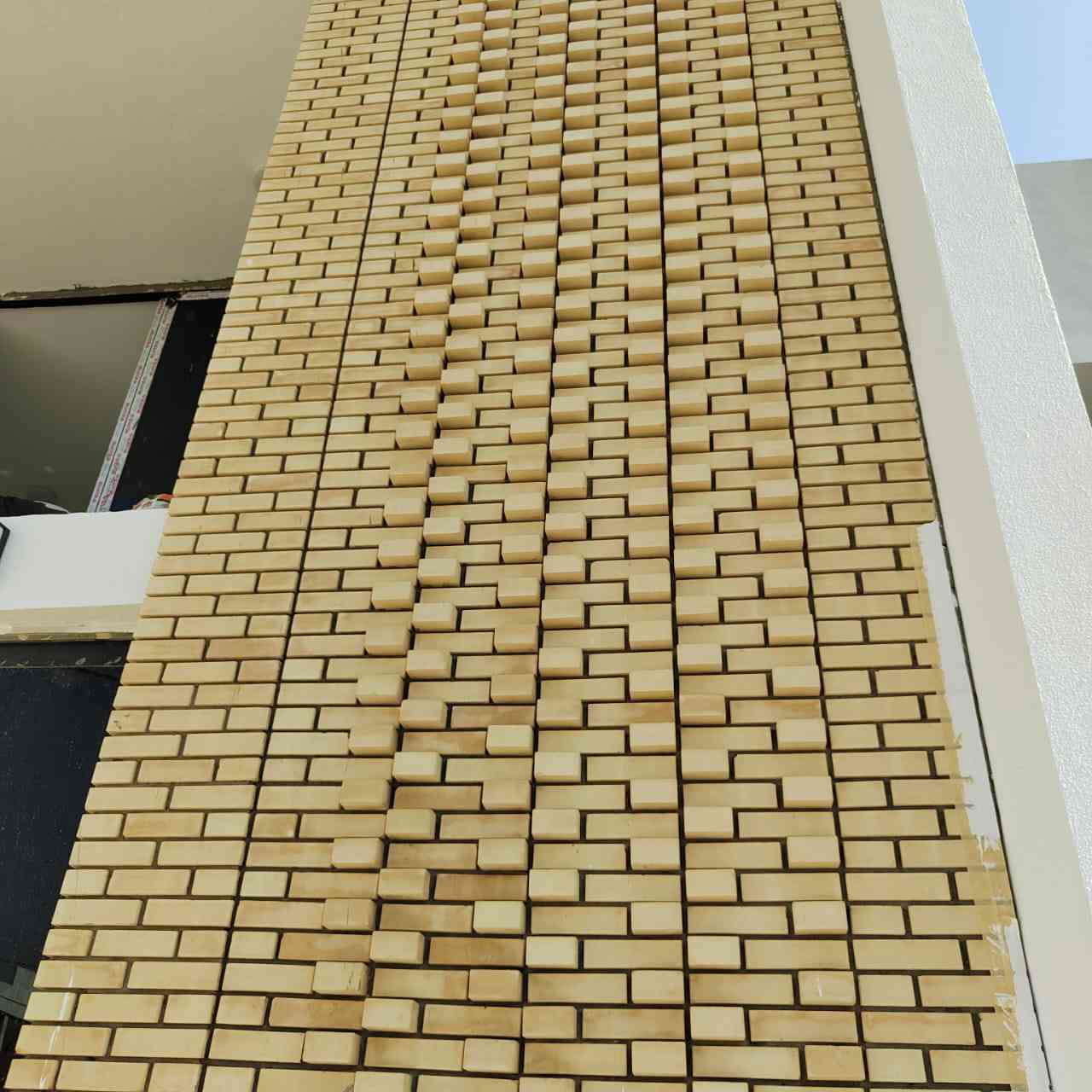 تغليف واجهيات طابوك الجفقيم الايراني نعمل بكافه المحافظات
شغل نظيف استلام مهندس لتزام بلموعد كادر متكون من 10 خلف
لتواصل ***********
وتساب واتصال ومراسلة الصفحه
