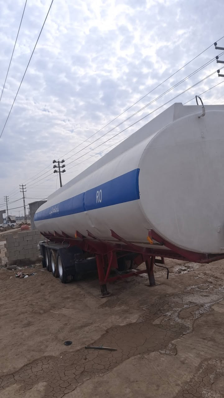 تانكي ماء ستيل ٣ دنكير جاهز مكان البصره للاتصال ***********
