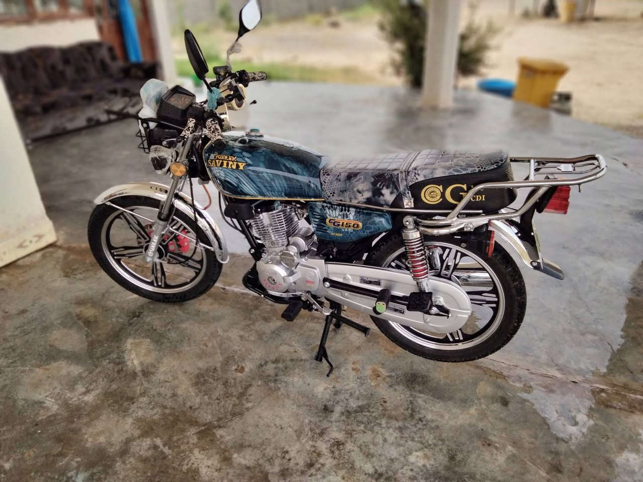 السلام عليكم
موطور للبيع موديل 22 بعدو على وضع الشركه نضيف حيل كله شغال
الشراي يتصل***********
