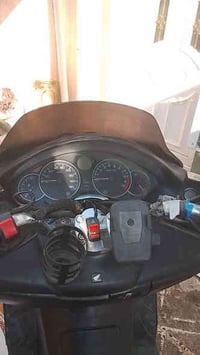 دراجه فورزا 08 عمياء بلاد سعر 750 بها مجال قليل 07777119104