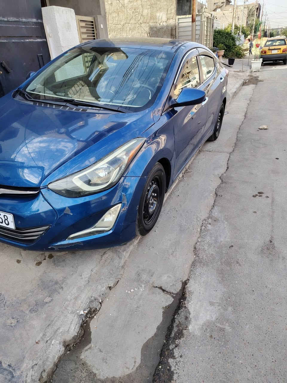 النترا موديل 2015 فول عدا البصمة بيهة صفحة السايق صبغ صور الحادث مرفقة مكينة كير تبريد كفالة السعر 103 مكان السيارة بغداد حي العامل ***********
