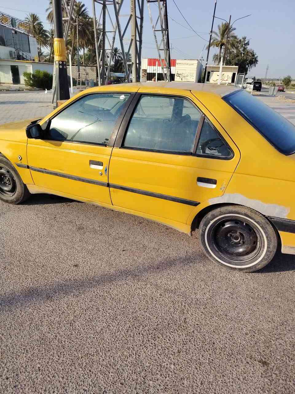 سياره بيجو 405 موديل 12 سياره رقمهه احمر راعيهه بغداد موجود شوكت متريد يحولك تبريد شغال سياره نضيفه حلوه رايدهه ب 20 وبيهه مجال ماكنهه واسط بدره ***********
