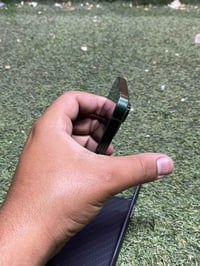 13 عادي بطاريه 78ذاكره 128 مبدل شاشه نوعيه حلوه + بي ضربات من الجوانب ...