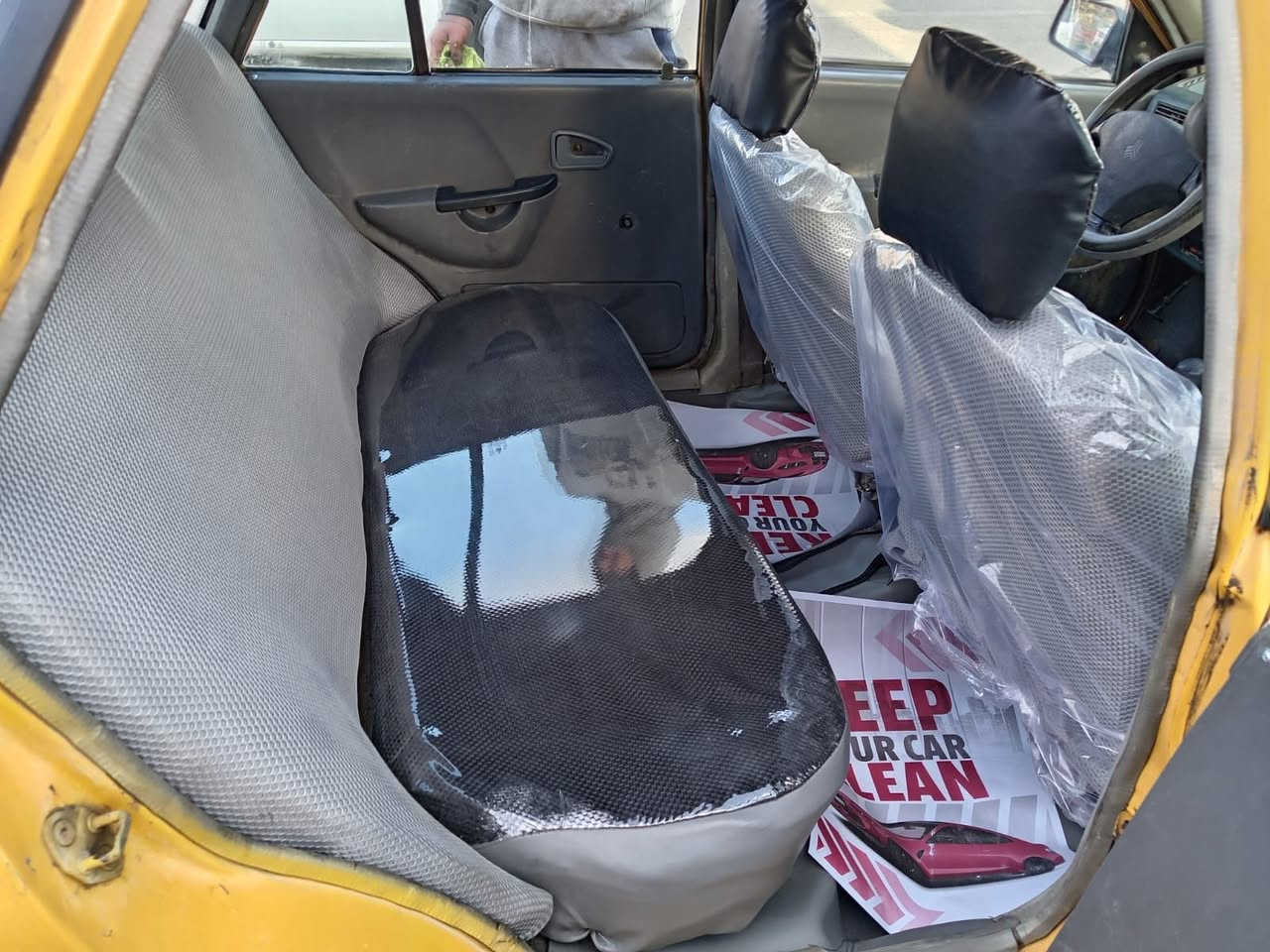 السلام عليكم من رخصه الادمن سايبه 2011تحويل مباشر سياره معمره تعمير درجه اولى مصبوغه حزام سنويه لل 28 مكينه كير خير من الله صدر طسه متسمع دوشمه جديده سعرها 25وبيها مجال مكاني الدوره اتصل ودلل ***********
