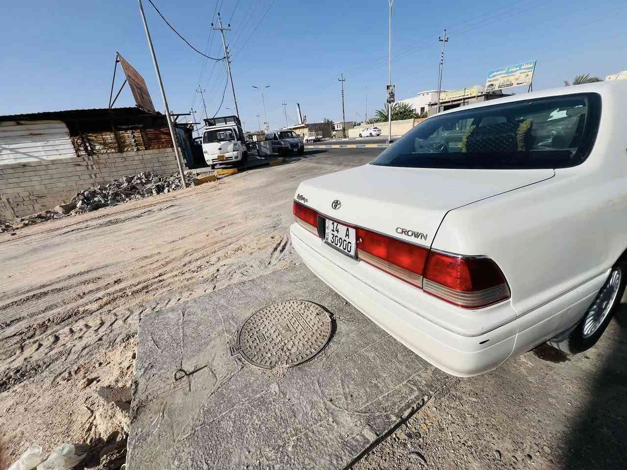 سلام عليكم راس ثور فلات للبيع  محرك كير حداديه كفاله  تخم تاير جديد ويلكب ليزري سياره جاهزه ما نغصه برغي دواخل جدد. كهربائيات كله شغاله من طول لطول تبريد شغال توني شاد منضومه كامله طخا بل جاملق الخلفي خفيفه  السعر ١١٠ وبيه مجال للستفسار الرقم *********** العنوان البصرة أبي الخصيب
