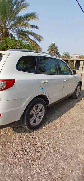 سنتافي موديل ٢٠١١  محرك٦ 
سعر ١٦٥ وبيه مجال. سونار  بيه رقم صاحب السياره 
***********
