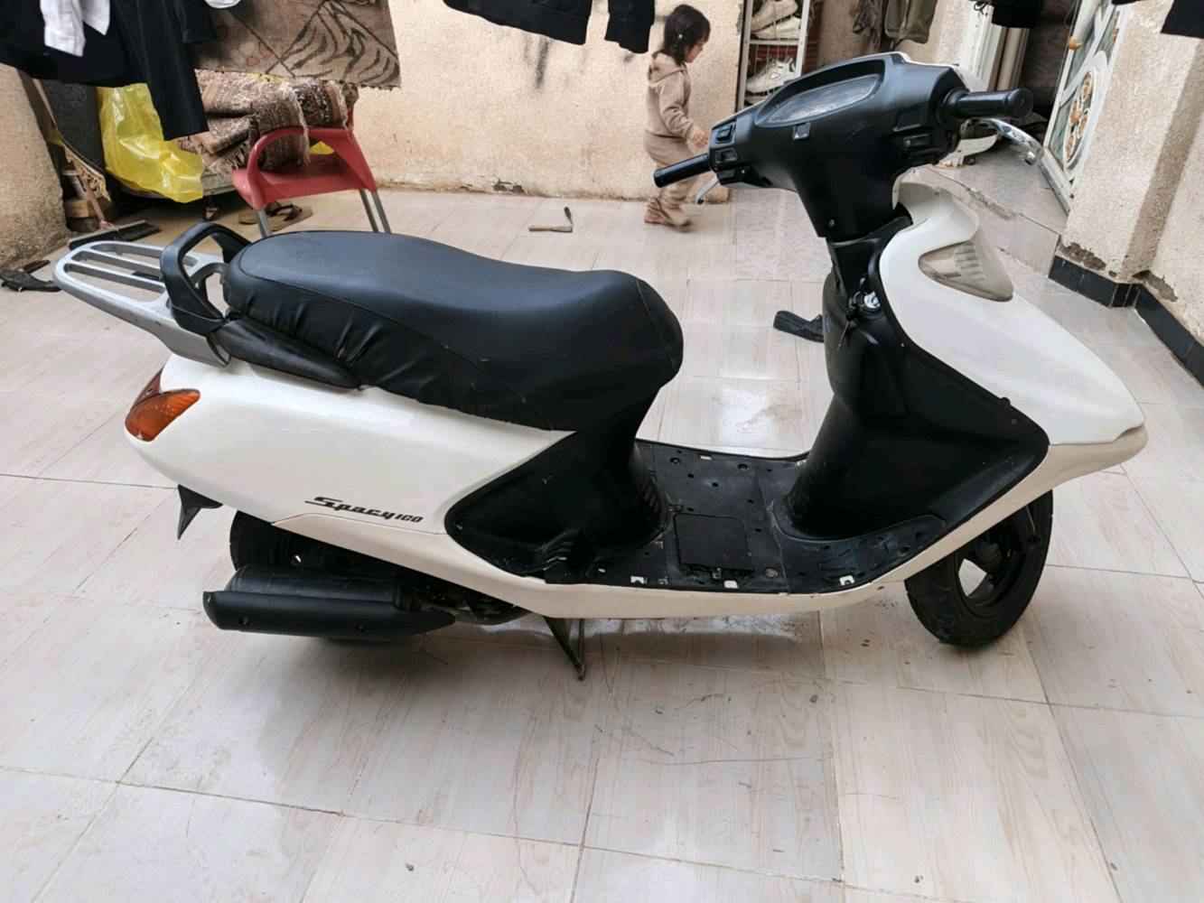 سبيسي ياباني مفتوحه رايمر نعومه فول نقص فقط باتري شلعه ومعدل دراجه خير من الله 