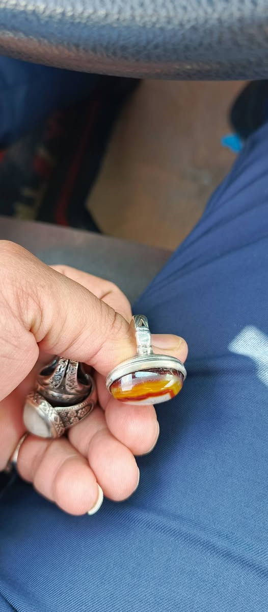 للبيع اتصل وتدلل ***********بغداد مكاني
