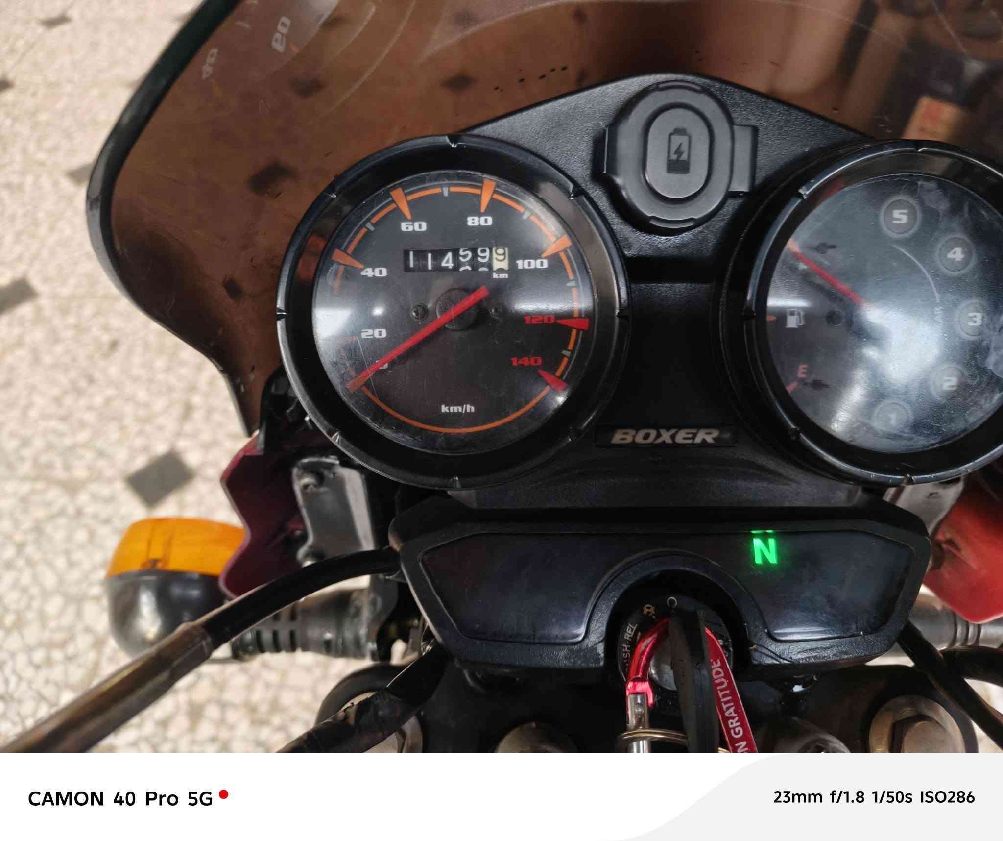 السلام عليكم
بوكسر مديل 2021للبيع مرقم بغداد انكليزي وسنوية تحويل ثاني يوم الدراجة نضيفة السعر  (مليون وثمنمية وخمسين) 

بيهة مجال للشراي للستفسار الاتصال علة(***********)
