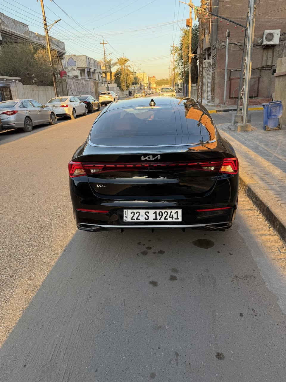 كي فايف 2024 وارد امريكي محرك 1600 توربو 
فئة Ex أعلى فئة و الجناي يعرف مواصفات هاي الفئة ماكو داعي لذكرها .
رقم اربيل ب اسمي و مكاني بصرة 
حادثها چاملغ امامي ايمن مبدل نفس اللون و مكانات بارد صغار .
السعر 174 ورقة
