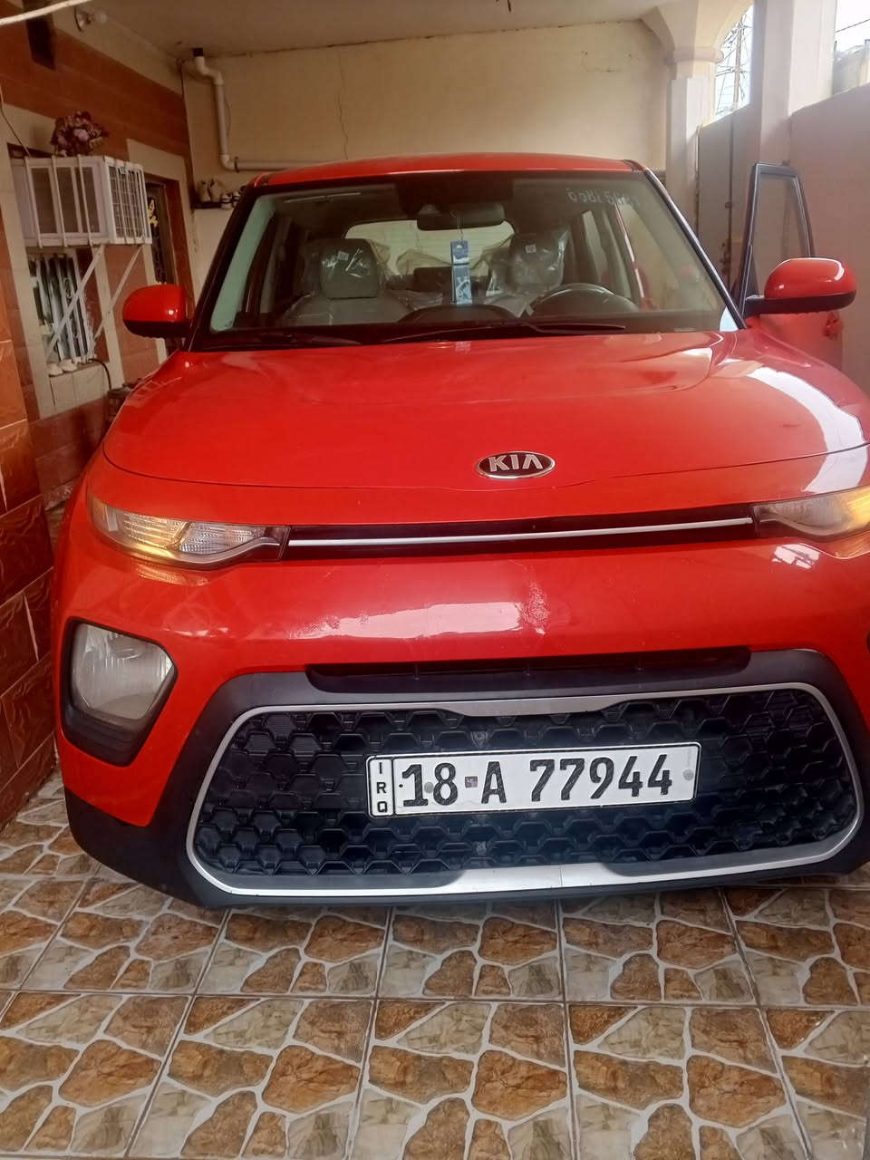 السلام عليكم صول ٢٠٢١ مكينه دوش محرك 2000السياره ماشيه 44 حادثة فقط قبق جنطه مبدل وبنيد مرشوش بدون فتح اتصل على الرقم ***********بي واتساب مكان السيارة بابل ابو خستاوي شارع سيد علي
