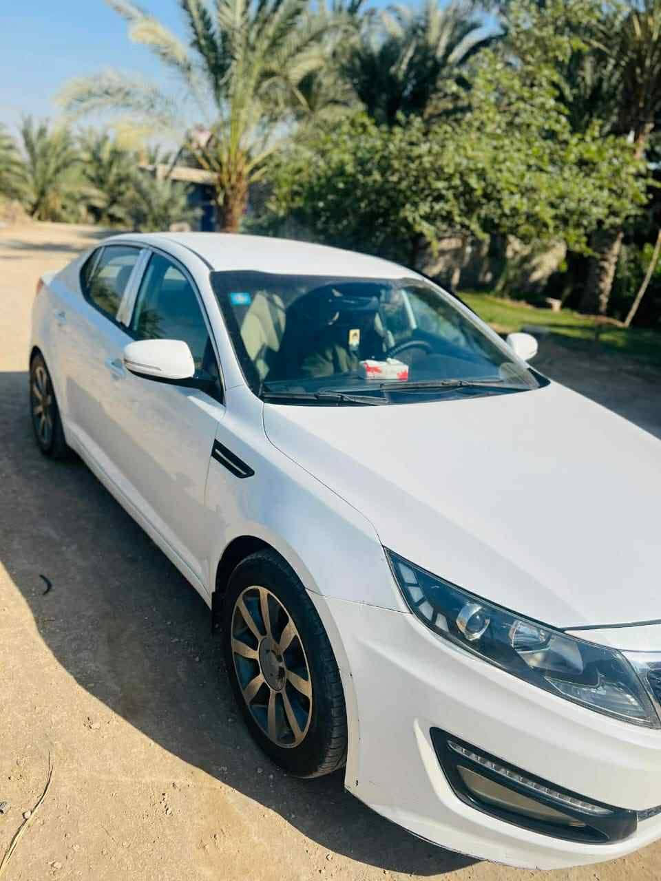 اوبتيما مديل 2014
خليجي مكفولة كفالة من الضربة والصبغ ماعدا الداير مال الجاملغ الخلفي جهة اليمين بيه تكحيل وبيها بارد مكانات محدده مكينة 2000 رقم دولي بسمي مداور ثاني يوم سيارة مال جناي 

للأستفسار *********** سعرها 126$ وبيها مجال
