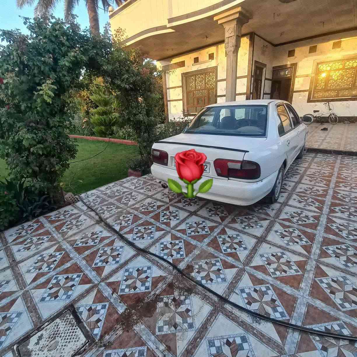 السلام عليكم بروتون اللبيع  موديل 2000 واسط لون ابيض تنقيص فقط حداديه جديده ***********
