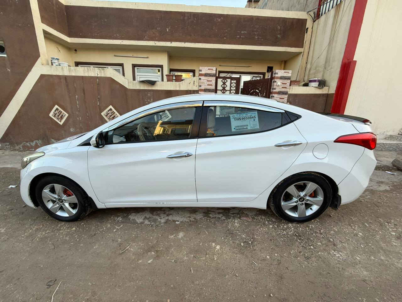 النترا مضلع 2012 بدون دعم وصبغ
عليها 4 ورقات غرامة ينزل من السعر
سعرها 110 وبيها مجال بسيط
*********** واتساب موجود
