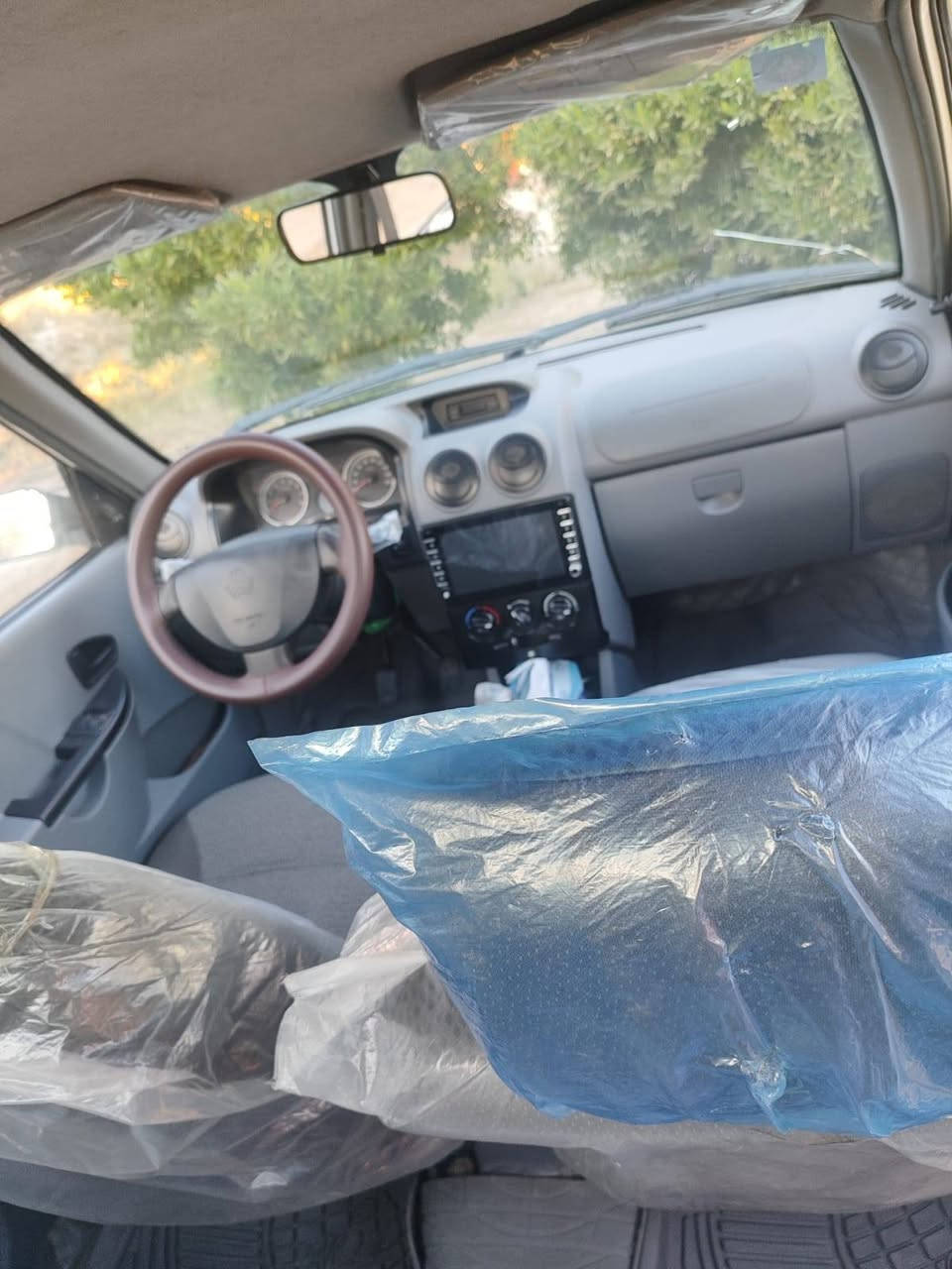 عده يم قبق البانزين بيه بارد السياره باسمي تحويل ثاني يوم
جاهزه م̷ـــِْن كلشي هزه جديده رقم جديد تخم تاير
السعر 66 وبيه مجال مكاني طريق كربلاء نجف عمود 757
***********
