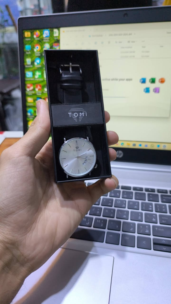 سلام عليكم متوفر ساعات كوبي ماستر اصليه ضمان سنه قطع كلش حلوات الي يريد وحده يتفضل خاص ويدلل موجود توصيل اذا تردون


**إذا كنت صاحب هذا الإعلان وتريد حذفه لأي سبب، رجاءا أرسل رسالة إلى الدعم الفني**