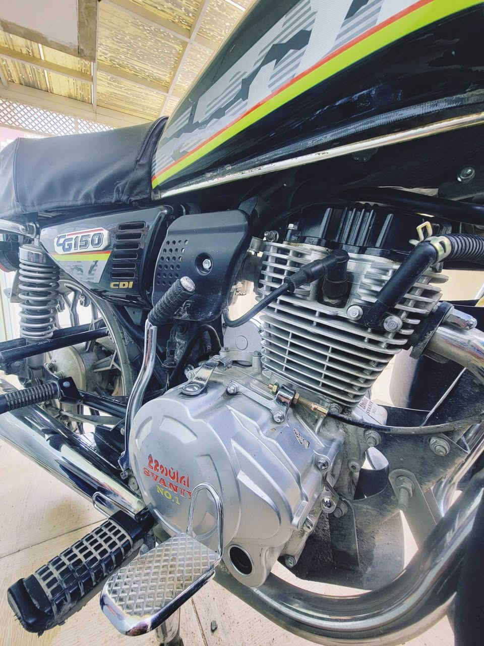 ماطور سافين بعده وكاله شركة موديل 2024 حجم المحرك 150 
استعمال جدا قليل عقد شراء و منفيس والاوراق كله موجوده 
بعده شركه برغي ما مطخوخ بي نضافة 100‎%‎100 
السعر 630 وبي مجال قليل عنوان اربيل باداوه ..
للاستفسار خاص او الاتصال بالرقم ***********
