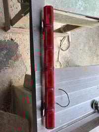 نشره خلفية للبيع سكن وبريك شديتها شهر وفتحتها نظيفة كلش سعرها 100 الف ...