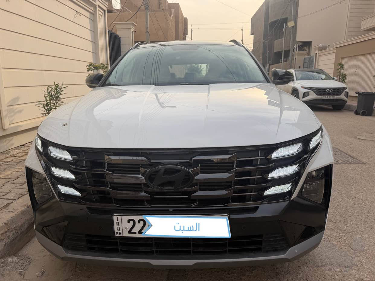 هونداي توسان 2025 سيارة فول مواصفات تو كلر تبريد كشنات جنطة كهرباء كراسي كهرباء السيارة كفالة عامة بعدهي زيرو ماشيه 7000 الف فقط  سيارة ضمان شركة الاولى تبديل دهن داخل الشركة بعدهي بلضمان رقم اربيل الدولي  مكاني كربلاء السعر 237 رقم *********** كربلاء, العراق
