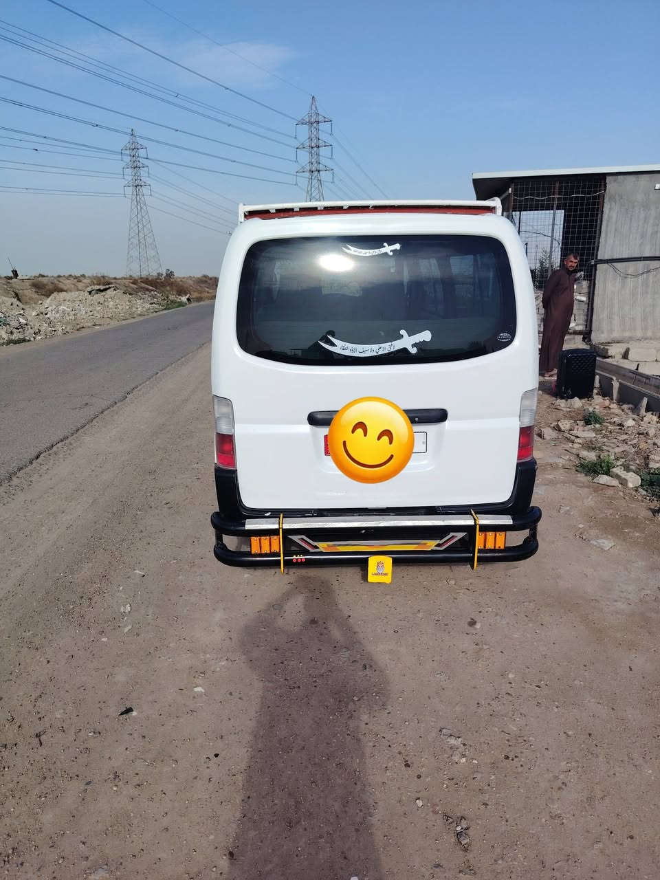 السلام عليكم نيسان يورفان 2010 كير محرك اكسن جديد تخم داير توشمه جديده الاستفسار الاتصال ***********
