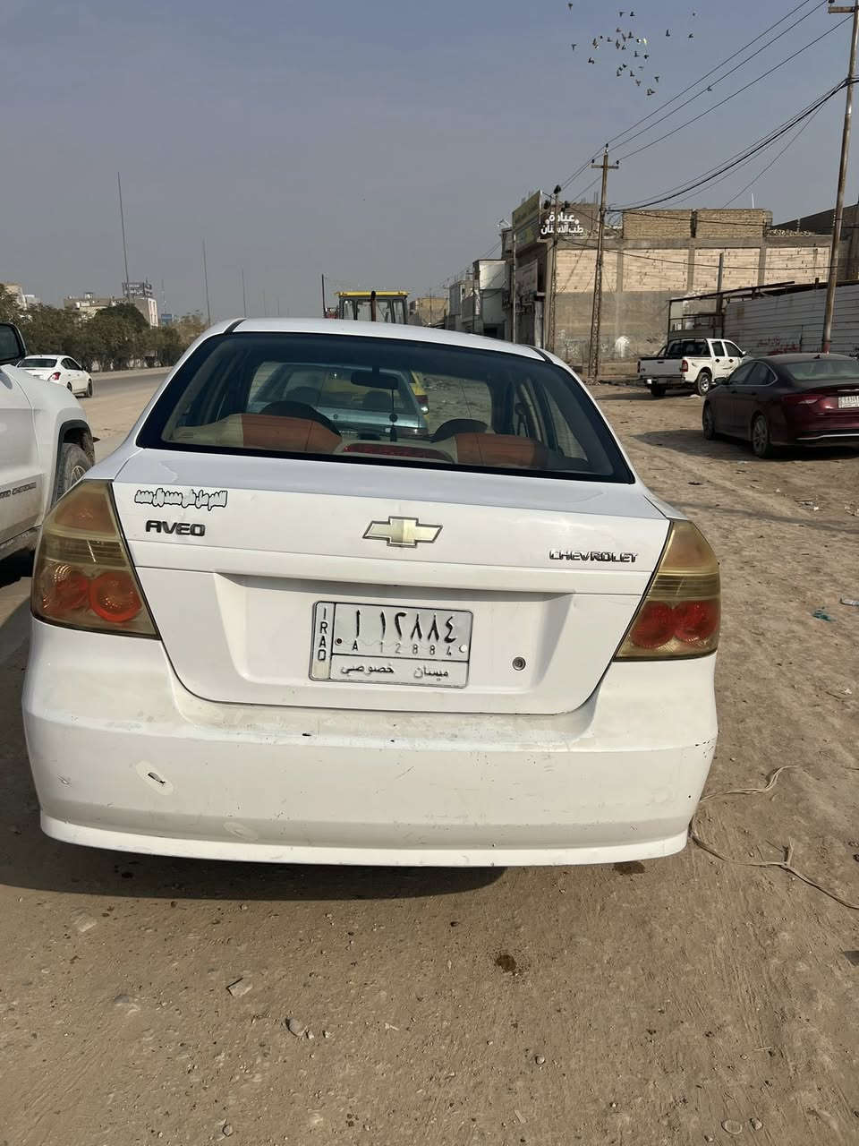 سيارة افيو للبيع موديل 2010
سيارة كير مكينة حدادية تبريد مكفولات 
السياره بيها صبغ في دور الجاملغ الخلفي وشويه من باب الي وره السايق فقط 
مكانها نجف حي النداء 
سعرها 70 وبيها مجال 
التواصل على الرقم *********** وبيه واتساب
