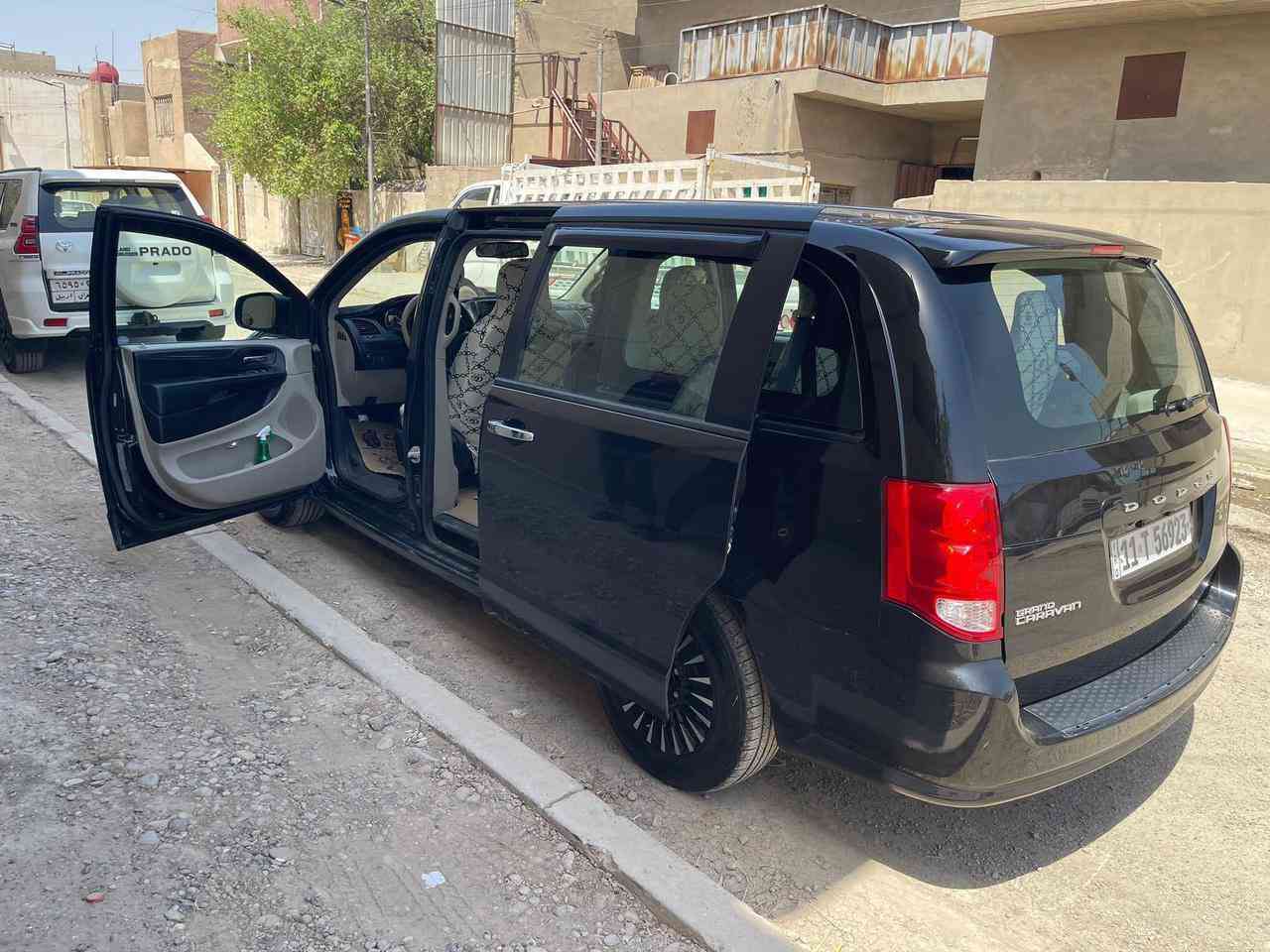 دوج كرفان للبيع موديل 2018 
رقم بغداد بسمي 
اي ستفسار اتصل ع الرقم
***********
