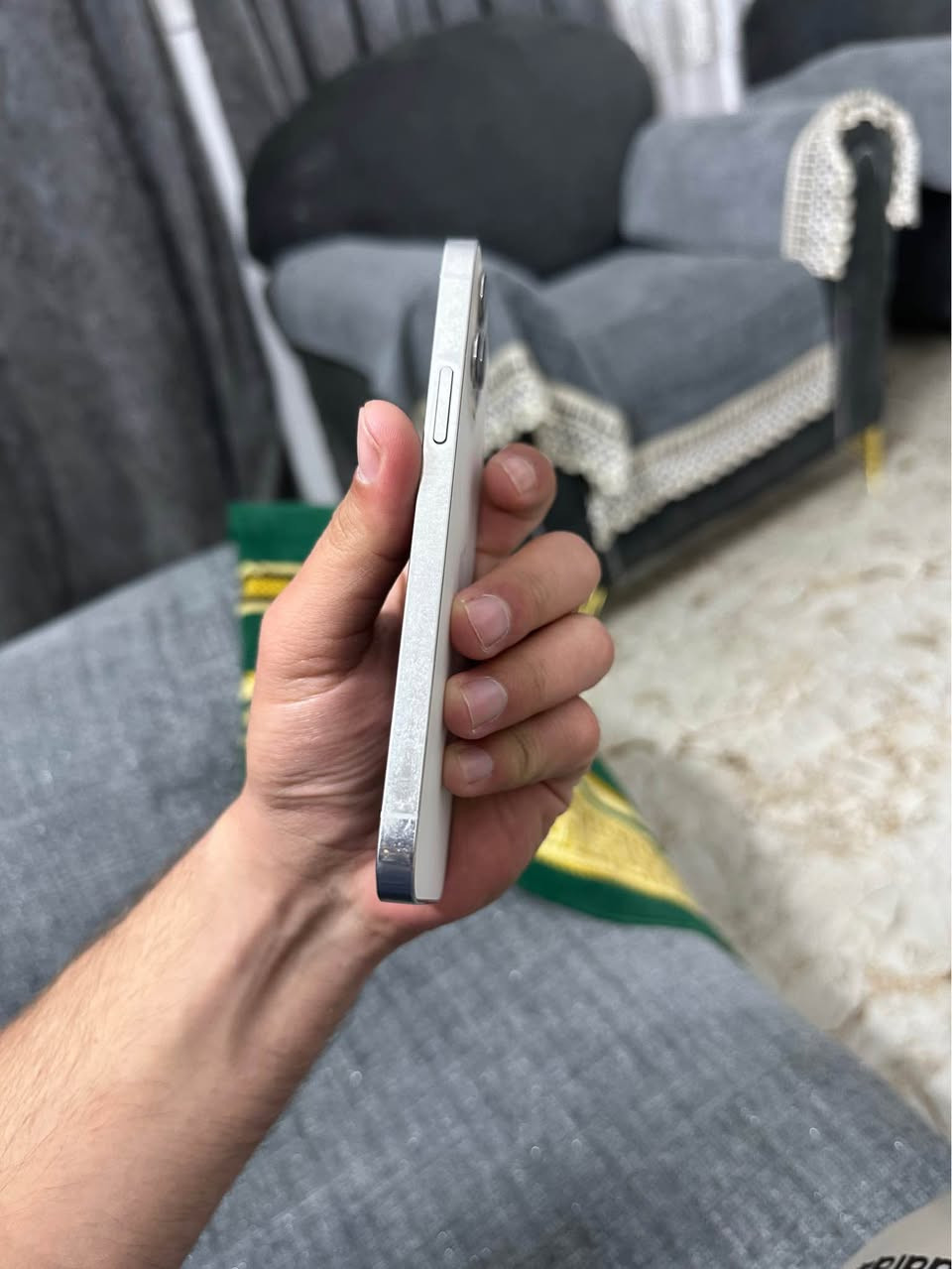 ايفون ١٢ برو فقط (بروو) ذاكرة ٢٥٦ كرتونة موجودة وماخذة جديد شرق اوسط ماستر وصل موجود كرتونة موجودة فقط سماعه اتصال وكفت بطارية ٧٤ بغداد حي جهاد رايدة ب ٣٩٠ وبي مجال واتساب*********** بغداد, العراق
