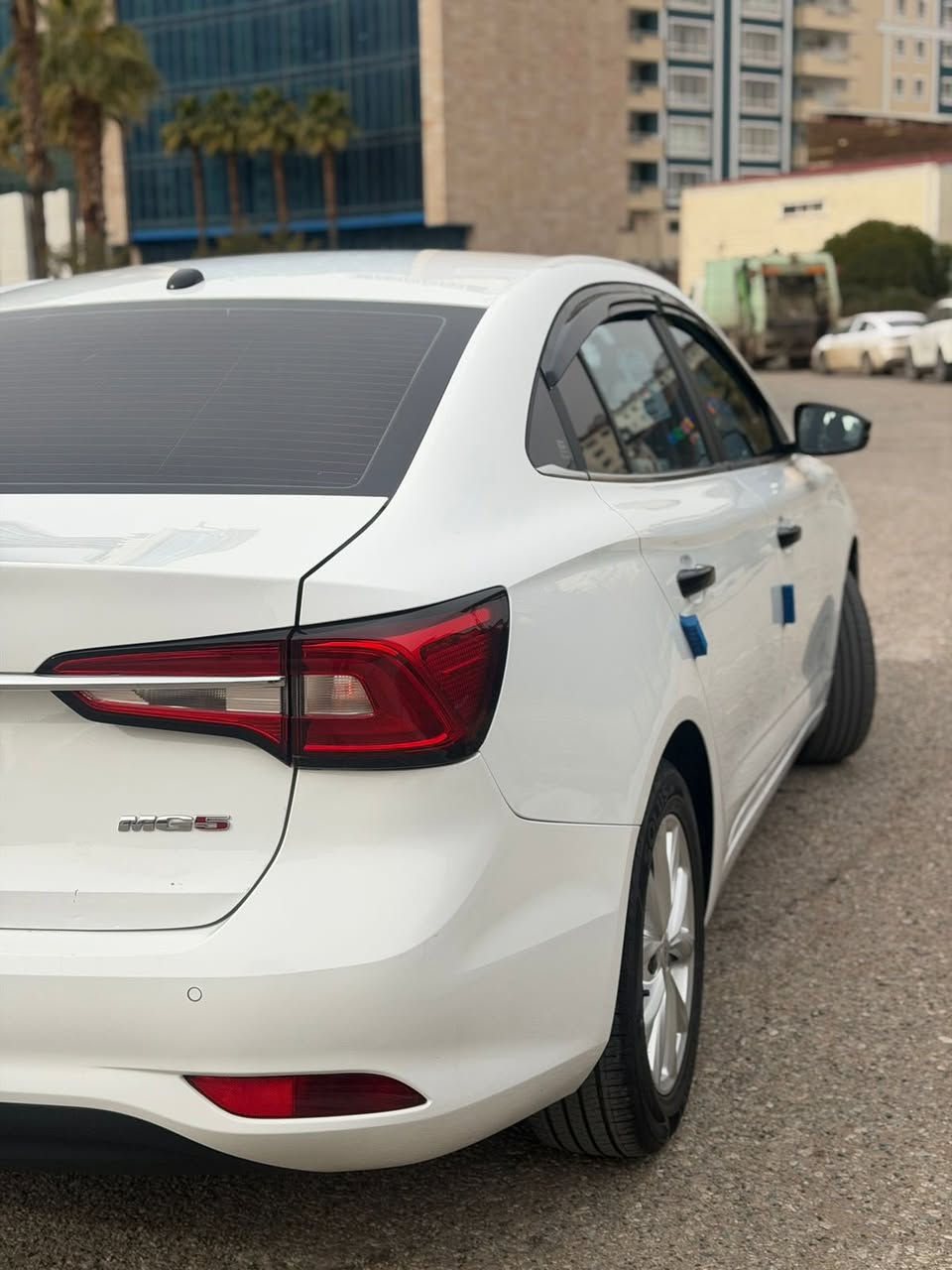 Mg5 comfort 2024
٢٨٠٠٠کم رۆیشتووە
جەمپێکی خەفیفی پشتی هەیە
ناو زەرد بەسمە
باقی هەمووی بە شەرت
١٠٦$ مەجالیکی کەم
مۆبایل:***********
