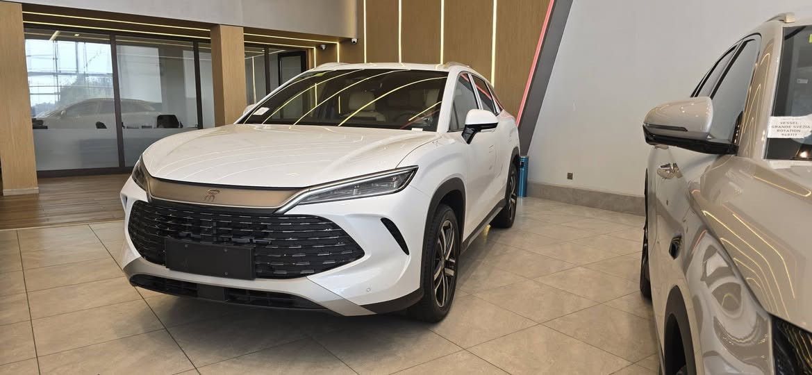 🔥🔥تهديكم الكم شركه ديار الكرم  🔥🔥
❤️‍🔥❤️‍🔥بتاريخ 5/1/2026 انسب الاسعار تلكوها يمنه 🥰🥰السعار تفليش 
——————————————————————————-
🚗سونك بلاس 2025  🤍واللون السموك 🩶
🚗كن بلاس 2025 باللون الابيض 🤍 داخل ابيض 
🚗سيل 5 2025 باللون الابيض نص فول 
🚗سيل 5 الون ابيض فول 13 كامره 
🚗سيل 5 الون اسود ويل كب كروم 🤍 
🚗سونك L ابيض داخل لونين فول 
🚗 ليبور 7 فول VIP 
——————————————————————————
العنوان ✍️ بغداد البياع سارع الاول  
للطلب والاستفسار الاتصال على قسم المبيعات
☎️***********
☎️***********
☎️*********** بغداد, العراق
