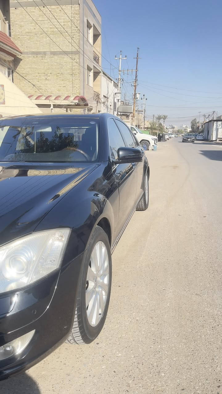 السلام عليكم 
مارسدس s550 موديل ٢٠٠٨ وارد يابان 
السيارة بدون صبغ بدون تعديل 
ابواب شفط سلايد تبريد امامي خلفي منفصل 
خمس بردات جوبلسات 
صدر امامي خلفي جديد 
كير مكينة شاصي لغود مكفولات 
هزة وفحص وسنوية جديدة باسمي تحويل مباشر 
ماشية ١١٠ الف كم 
السعر 20000$ وبيها مجال 
الاتصال 
***********
