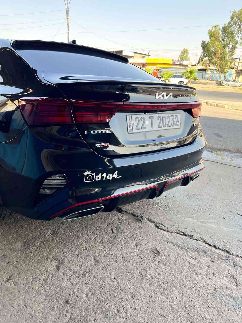 السلام عليكم
FORTE GT 2023
سيارة للبيع الموقع (الموصل) رقم اربيل مميز
المواصفات فول 
فتحة سقف كشنات تدفئة  

مكينة 16T مضمون
كير عادي 6 نمر💯
رادارات امامية خلفية وجانبية 
نقاط عمياء 
شحن لاسلكي
المري هيتر 

3 انظمة قيادة 
كشنات جلد 

طخم تايرات جديد 
لايت امامي مكون من 3 عدسات زينون و LED
وخلفي ايضاً LED

بدون صبغ  ⬛بيه بارد بل جاملغ امامي 🔵بدون صبغ 
شرط تحويل 
ومضمونه من دعامية للدعامية 
للاستفسار اكثر الاتصال على الرقم  ***********    ***********📞📞
