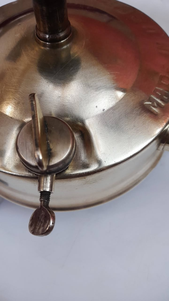 بابور نمره "٢"صُنع في الاتحاد السوفيتي من أفضل الصناعات الروسيه غني عن التعريف. للتواصل على رسائل الصفحة 
يتوفر خدمة توصيل 
       🔥🔥🔥


**إذا كنت صاحب هذا الإعلان وتريد حذفه لأي سبب، رجاءا أرسل رسالة إلى الدعم الفني**