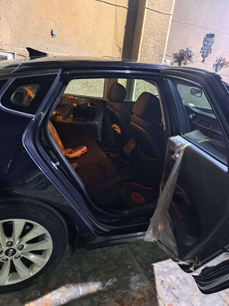 السلام عليكم ...
كيا اوبتيما للبيع 
- موديل ٢٠١٧ 
- محرك ٢٤٠٠ 
- اربع قطع صبغ  لا لغد ولا شواصي 
- تبريد وحدادية خير من الله 
- رقم اربيل بأسمي السيارة
- السعر ١١،٥٠٠ 
- للتواصل ***********
