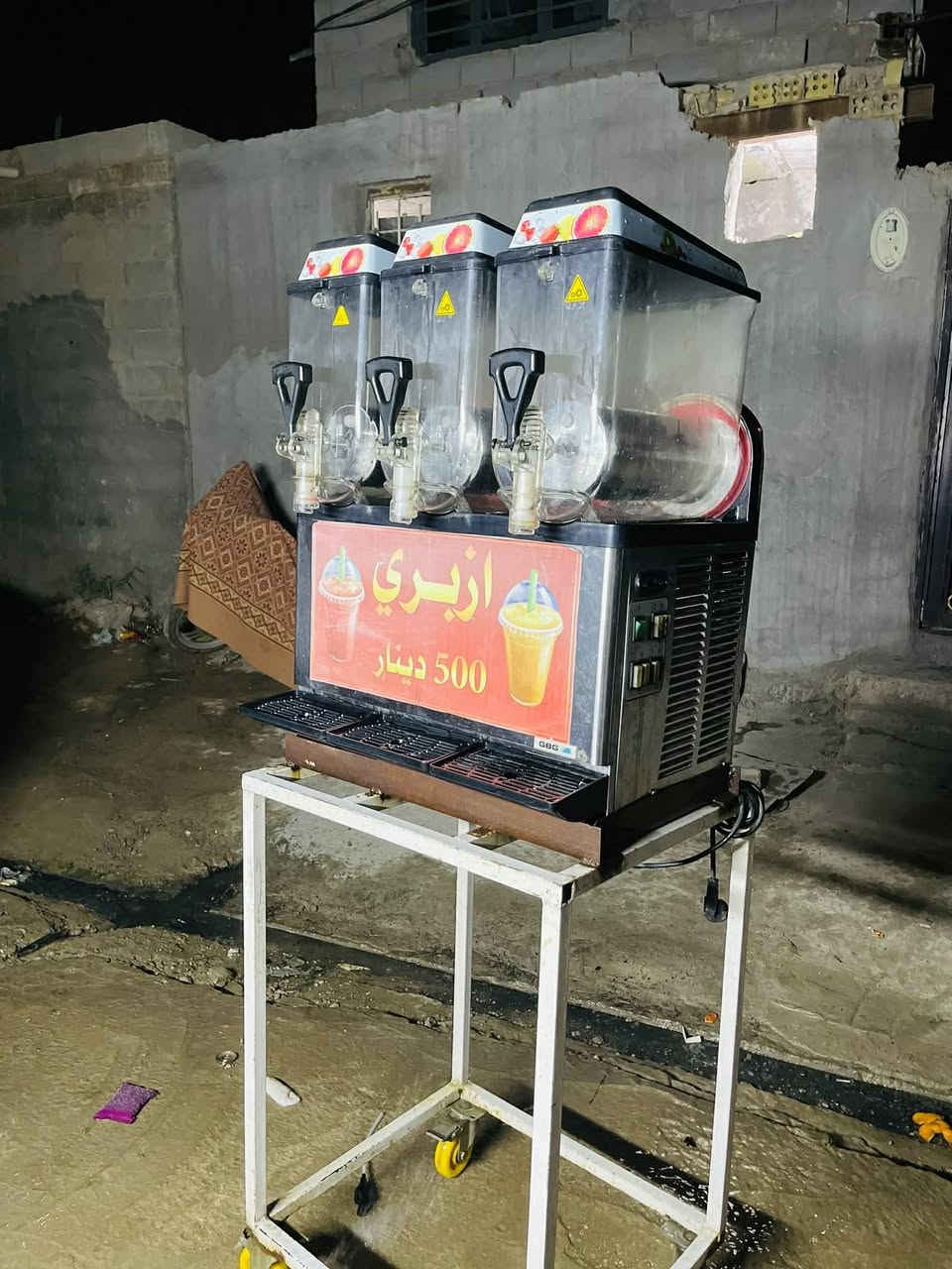 🔥 للبيع مكينة سلاش (جرانيتا) 3 عيون
مكينة نظيفة جدًا وشغلها ممتاز، تبريدها قوي وجاهزة للعمل مباشرة، مناسبة للمحلات والكافيهات والعصائر.
✅ 3 خزانات
✅ تعمل بكفاءة عالية
✅ بحالة جيدة جدًا
✅ جاهزة للتشغيل بدون أي أعطال ( فقط نقص الي مأشر عليها بالصورة)
💰 السعر: (650)
📍 الموقع: (السدة الهندية)
، للتواصل الاتصال على الرقم: (***********)
