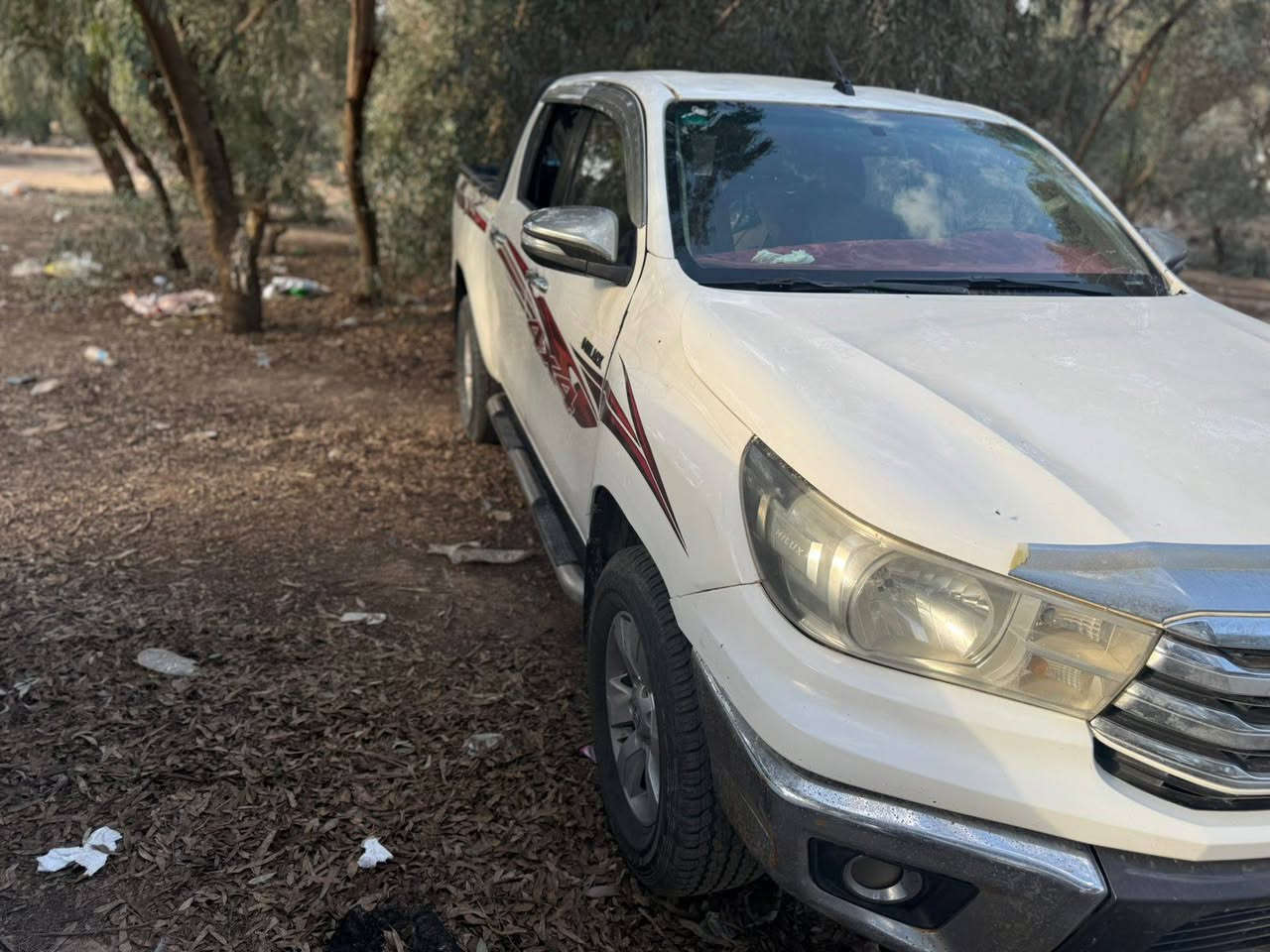 موديل ١٦ نظيفه كفاله كير محرك شاصي حداديه تايرات نظاف والبدي شوف العين كير عادي فور ويل نقص كاردن السعر ١٩٠ مكانها البصره شط العرب ***********
