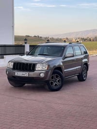 لاريدو ٢٠٠٥ • موتور ٦ سلندر ٣٧٠٠ • اوتوماتيك