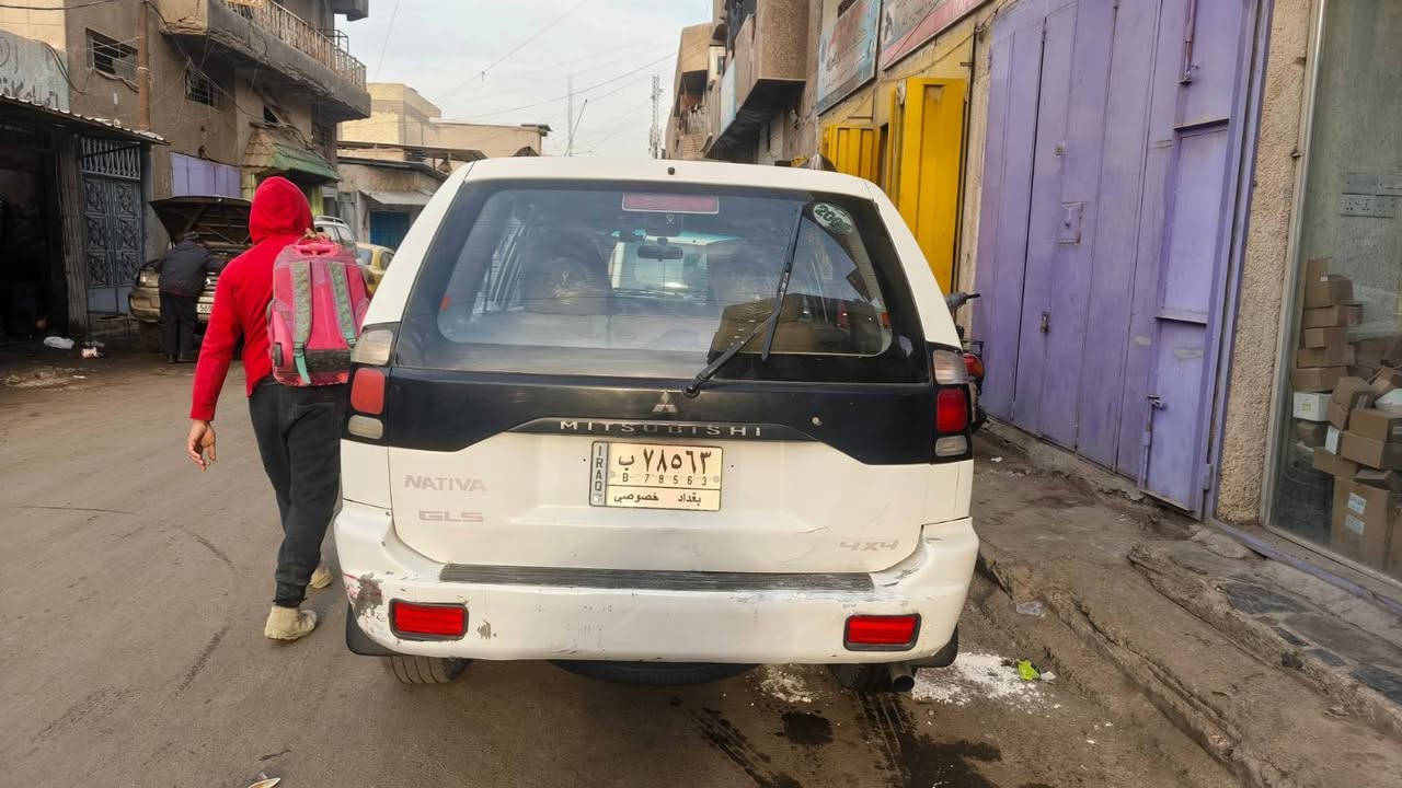 سلام عليكم للبيع متسيبوشي ناتيفيا 2008 خليجي رقم بغداد مكينه بيه تنقيص كل 3000 كيلو اتنقص كلاص وكير جديد  مكفولات فور ويل شغال حداديه وتخم تاير ياباني بيه صبغ جراد وشخوط السياره خير من الله على ايدي  سعره90$بيه
مجال مكان واسط العزيزية
رقم الهاتف ***********
