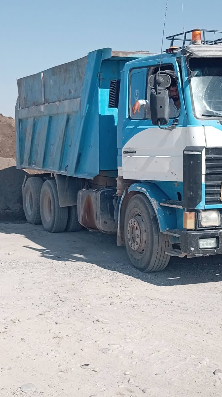 قلاب اسكانيا للبيع حجم 142 سكانيا سحال  رقم كركوك *********** سحال عضله
