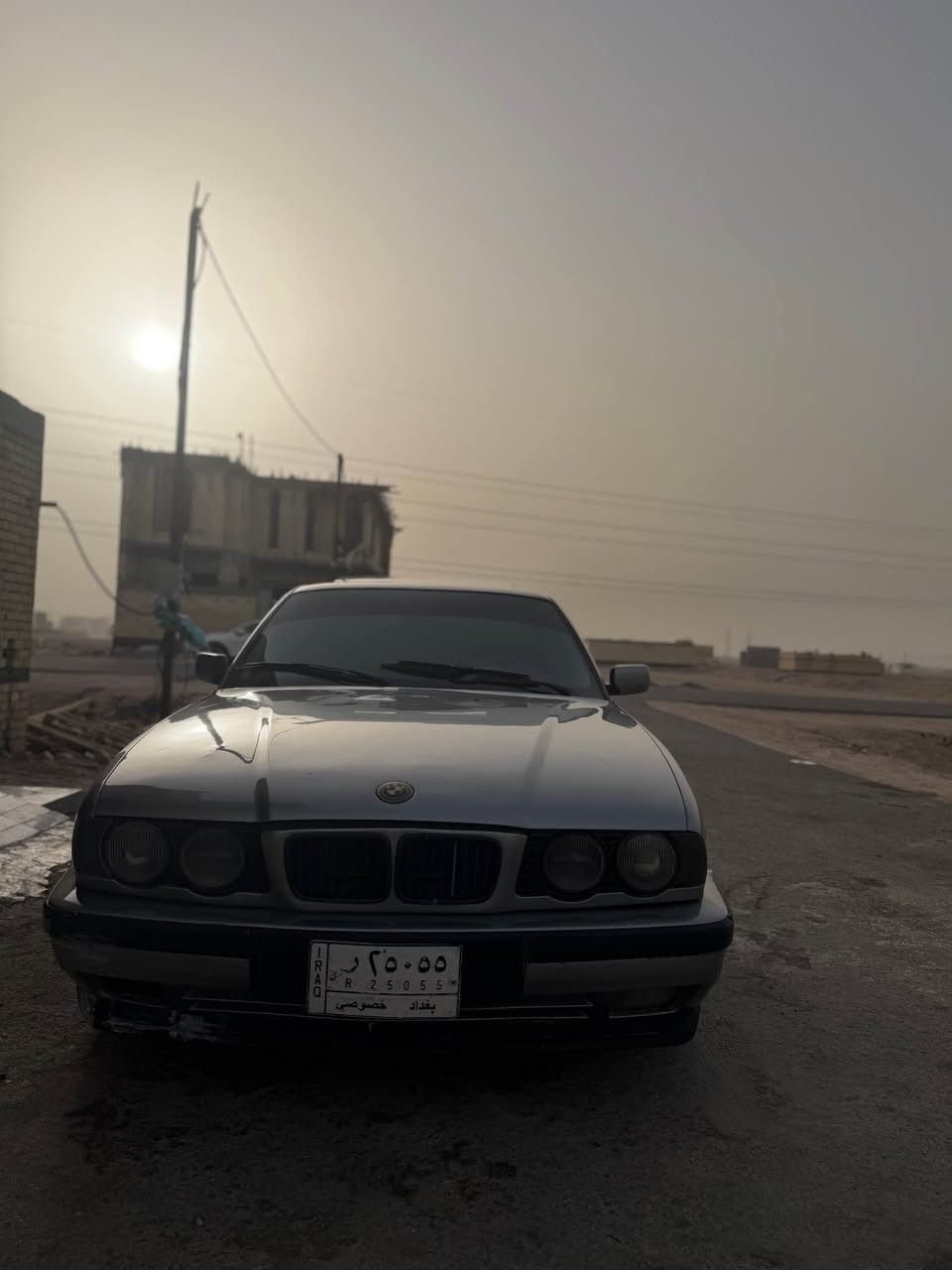 السلام عليكم 
Bmw 525 مسكر عدل السياره معمره جديد مكينه و كير كفاله رقم بغداد مشروع وطني راعيها جيراني حداده وتخم تايرات جدد تبريد شغال السياره ما بيها نقص عدا الغرفه يرادلها ترتيب 

الاستفسار اكثر *********** البصرة, العراق
