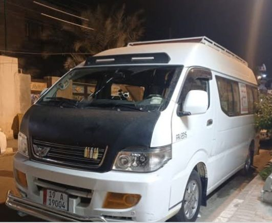 السلام عليكم الموديل ١٢ الرقم كربلاء انكليزي المكينة كاز مسكر اطرمبا حديث الكير ٧ نمر طيارة التبريد محور سبلت مكفولة عدة شبرين وراء باب السلايت امراوس اب كوستر من موديل ٢٠٠٠ فما فوق العنوان بغداد المعلمين رقم الهاتف ***********
