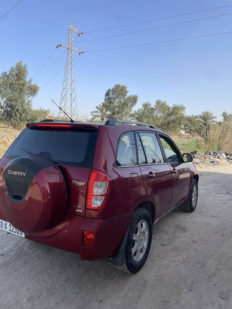 السلام عليكم تيكو موديل 2013 مكفوله كفاله عامه من الظربه والصبغ والخياس والتلكيطات والفتح ماعدا جامغ الامامي بيه صبغ اثر شخطه بلباب كير جديد ومكينه بعدهي عل سحك جديده   محرك 1800 حداديه نظيفه تخم تايرات كهربائيات كلها بلاديه وماملعوب بيها منظومة بانزين كلها مبدلها جديدة عينه وصينيه قبل شهر مبدلهن تبريد تدفئه كلها شغال سنتر لوك كلها شغال ع ريموت فتحه تحكم استيرن مابيها شي مايشتغل ماشيه 110 سنويه بأسمي رقم انكليزي لل 2031  سعرها 49 بيها مجال قليل مكانها ديوانيه الاسكان   للاستفسار***********
