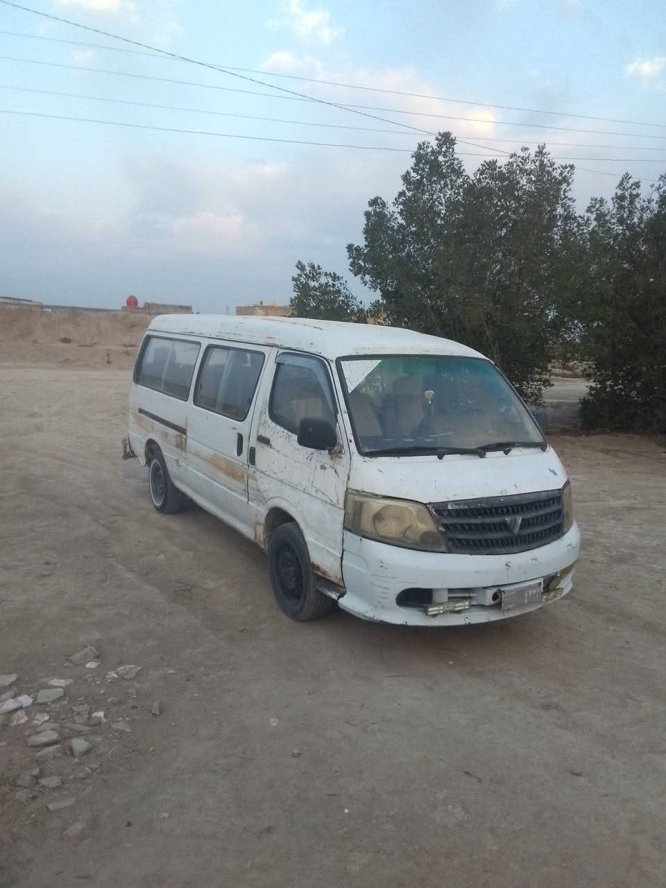 فتون للبيع رقم بابل احمر السعر15مكان
السيارة السماوه ***********
