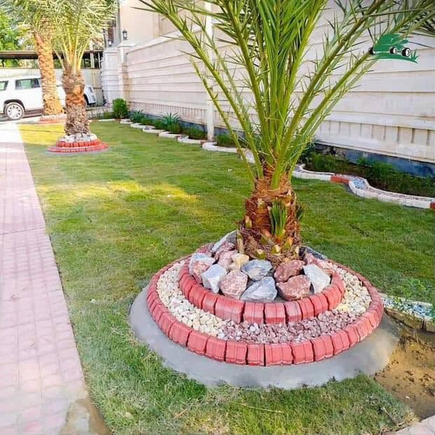 السلام عليكم يوجد كادر ديكورات حدائق وبسعار مناسبه الاتصال***********
