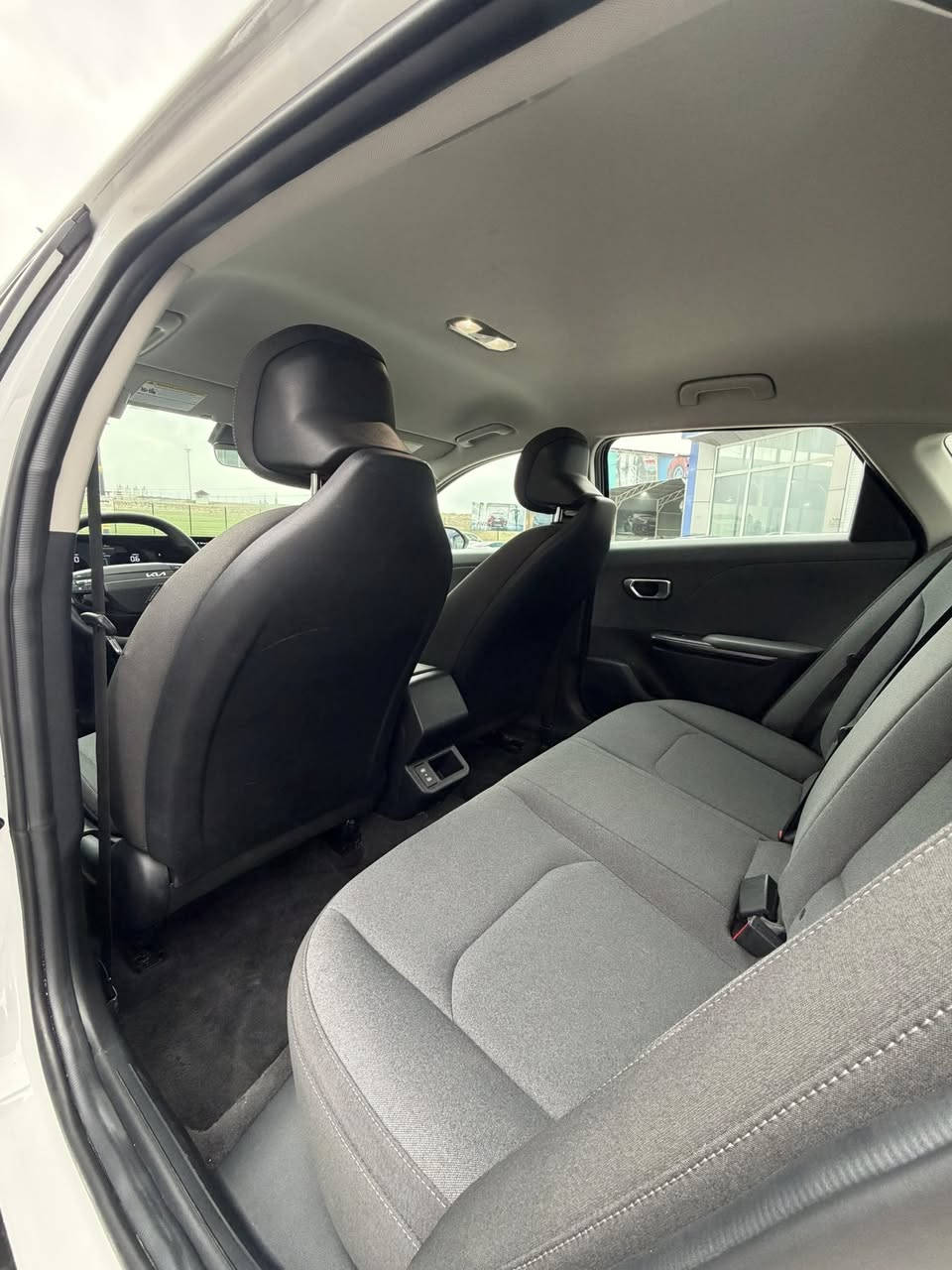 كياK4 فور شكل جديد وارد امريكي موديل 2025مواصفات شاشه جبيره كاميره خلفي شاشه بل كامل الكتروني  قتعه واحد بصمه شغال عن بعد بريك بصمه رادار جانبيات رادار امامي تحكم استيرن تحديد سرعه لايت ليد زينون ويل كروم بعد هوايه مواصفات بيها سياره مكفوله من أي نواقص كله بشرط ضرر شبه بوند و جملوخ  بدون تعديل بدون شخوط بدون ارباك كله سليم بجم كبس سياره ماشي ١٢ الف فقط مكان سياره  دهوك تيرمينه ل
***********
سعر ١٧٥ ورقه بيها مجال
