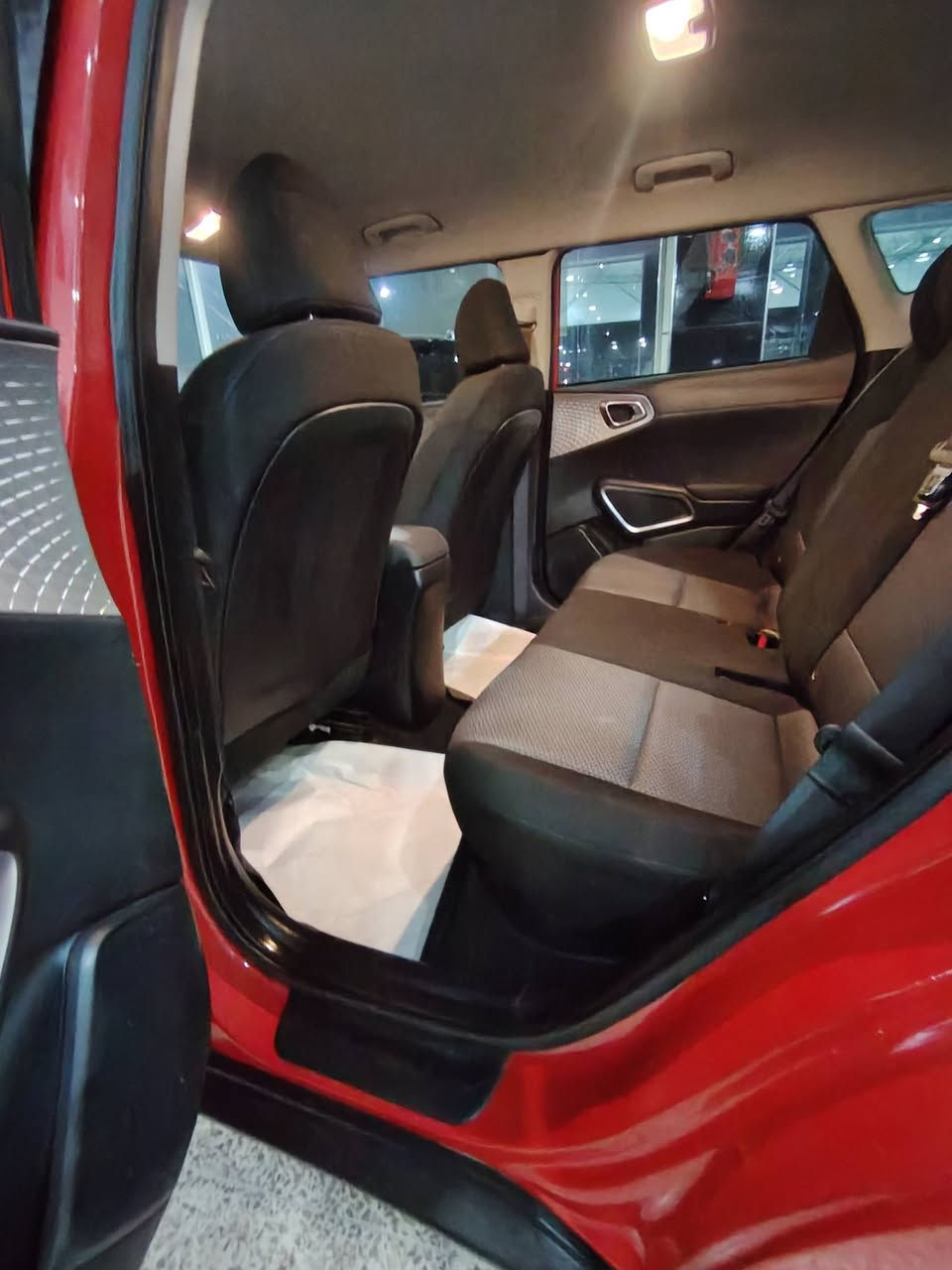 كيا صول 2024 وارد أمريكي ماشي 19 ميل رقم الشاصي مرفق بالمنشور حادثث بابين وجاملغ خلفي بدون دواخل بدون ارباكات فقط تكمه طاك تترقم اربيل دهوك سليمانيه
موصفات معروفه
LX
مكان دهوك
تفاصيل أكثر
*********** واتس
*********** واتس
