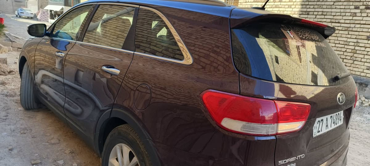 السلام عليكم 
سورنتو ٢٠١٧  رقم ذي قار  تحويل مباشر  مواصفاتها تحكم ستيرن شاشه صغيره كاميرا خلفيه وهذا الفحص مرفق مع الصور وصور الحادث 

السيارة موجود بسوق الشيوخ للاستسفار 
*********** سوق الشيوخ, ذي قار
