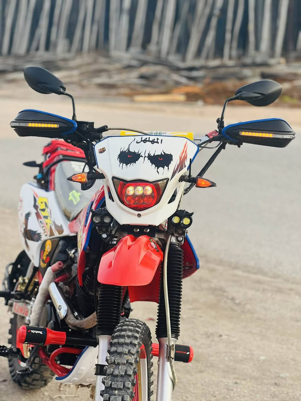 السلام عليكم ماطور قفاز للبيع اخو الزيرو بعدو بلايلون الشركه باب اول شرط وزن ثقيل محرك نار مامضروب صبانه محرك 200 موديل2025 انضف من الصوره ماطور ماعايزو برقي كلشي شقال السعر مليون و150 وبي مجال للشراي مكاني كياره قريت اجحله يرهم مراوس حسب القناعه مو شراي اعبر المنشور هاذه رقمي. ***********
