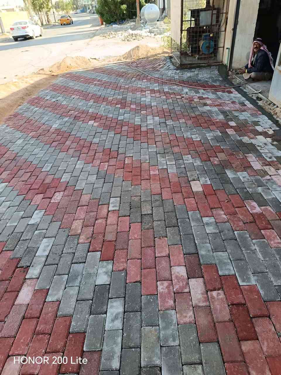 كادر مغرنص  متفرق نشتغل كرجات بيوت ساحات مدارس شوارع شغل درجه اوله
بسعر مناسب 
لاتواصل  ***********
